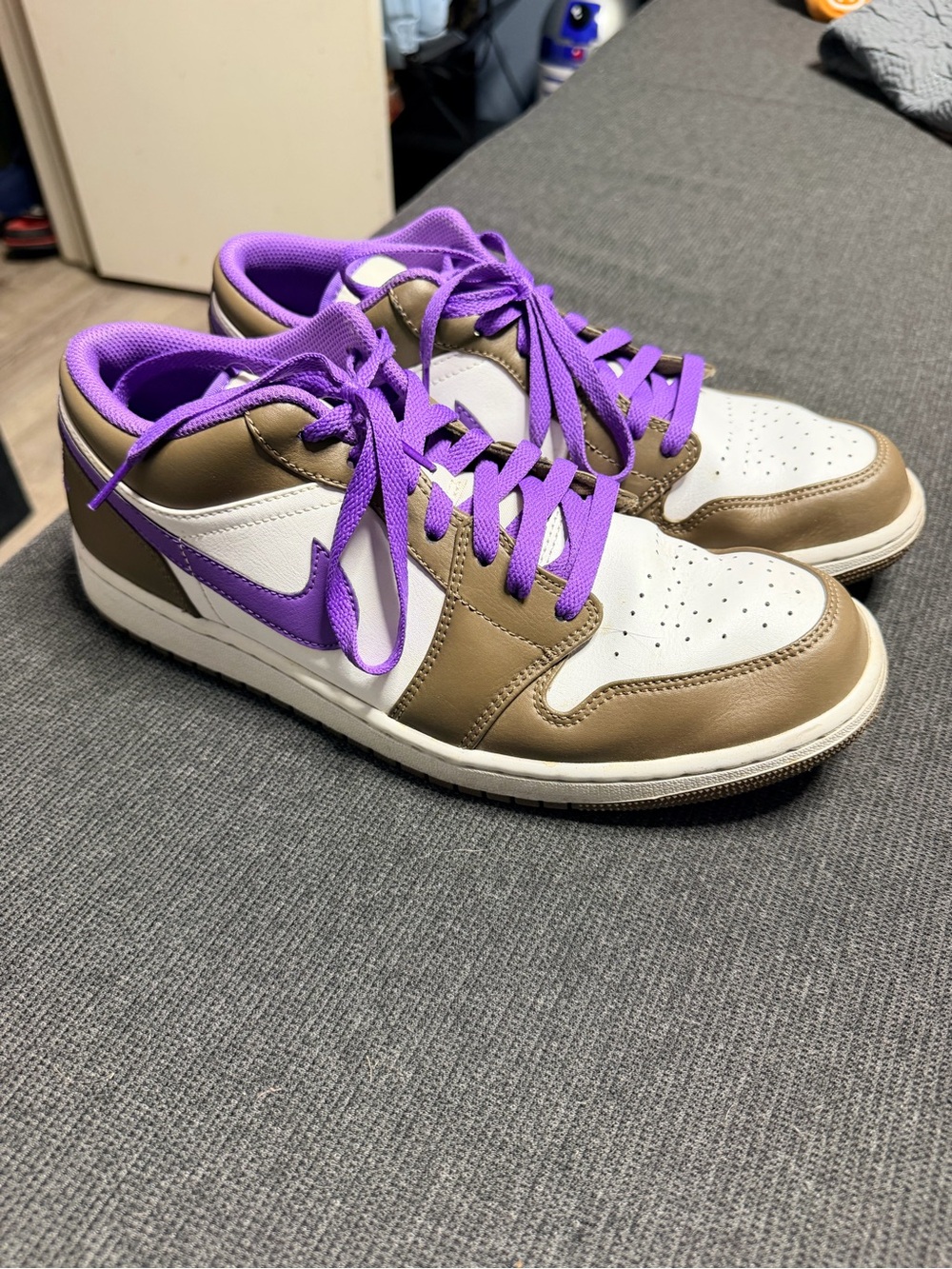 Jordan Low-Top Sneakers in Purple, White & Brown